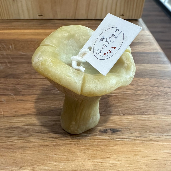 Chanterelle Beeswax Candle (Mini) 1oz