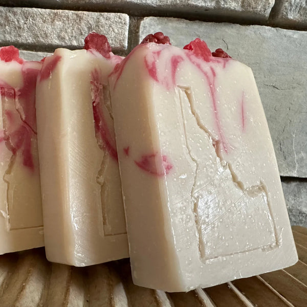 Raspberry with Goats Milk Soap, Idaho Soap Company