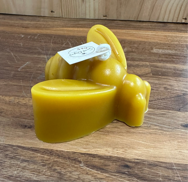 Honeybee Beeswax Candle 4oz