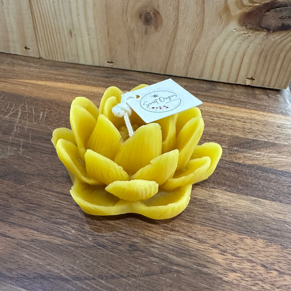 Lotus Flower Beeswax Candle 2oz