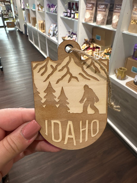 Idaho Mountains Bigfoot Ornament, CDA
