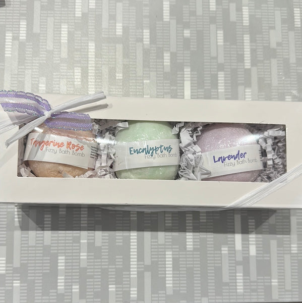 Mathair Earth 3 Pack Bath Bomb Gift Box