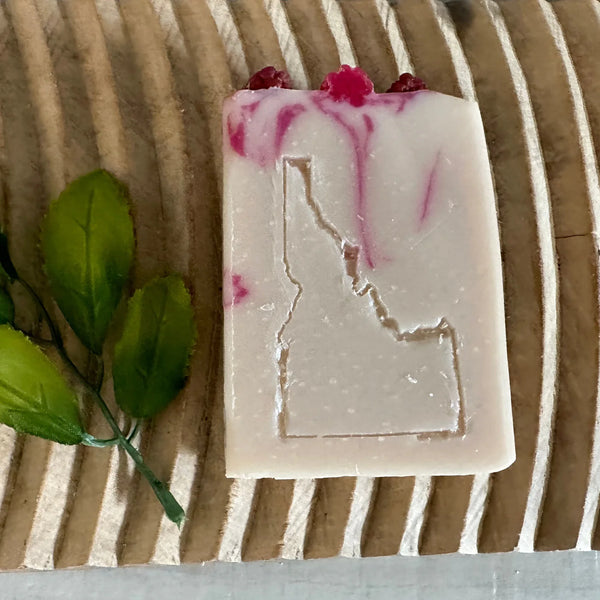Raspberry with Goats Milk Soap, Idaho Soap Company