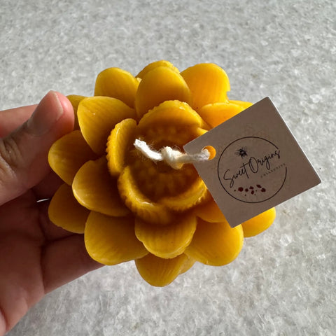 Lotus Flower Beeswax Candle 2oz