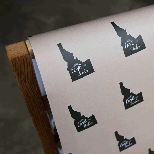 With love from Idaho Wrapping paper, 20x29 inches, Assorted Colors