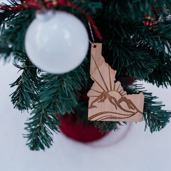 lost little things - wood ornament